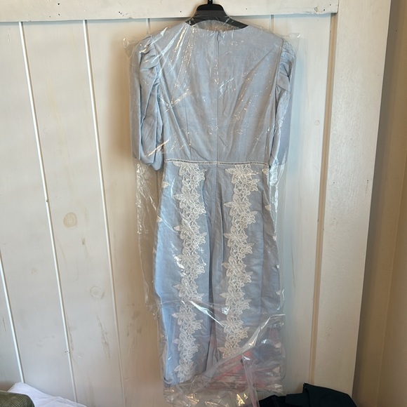 NWT Malina Rudy Embroidered Linen midi dress. Medium - Picture 5 of 6